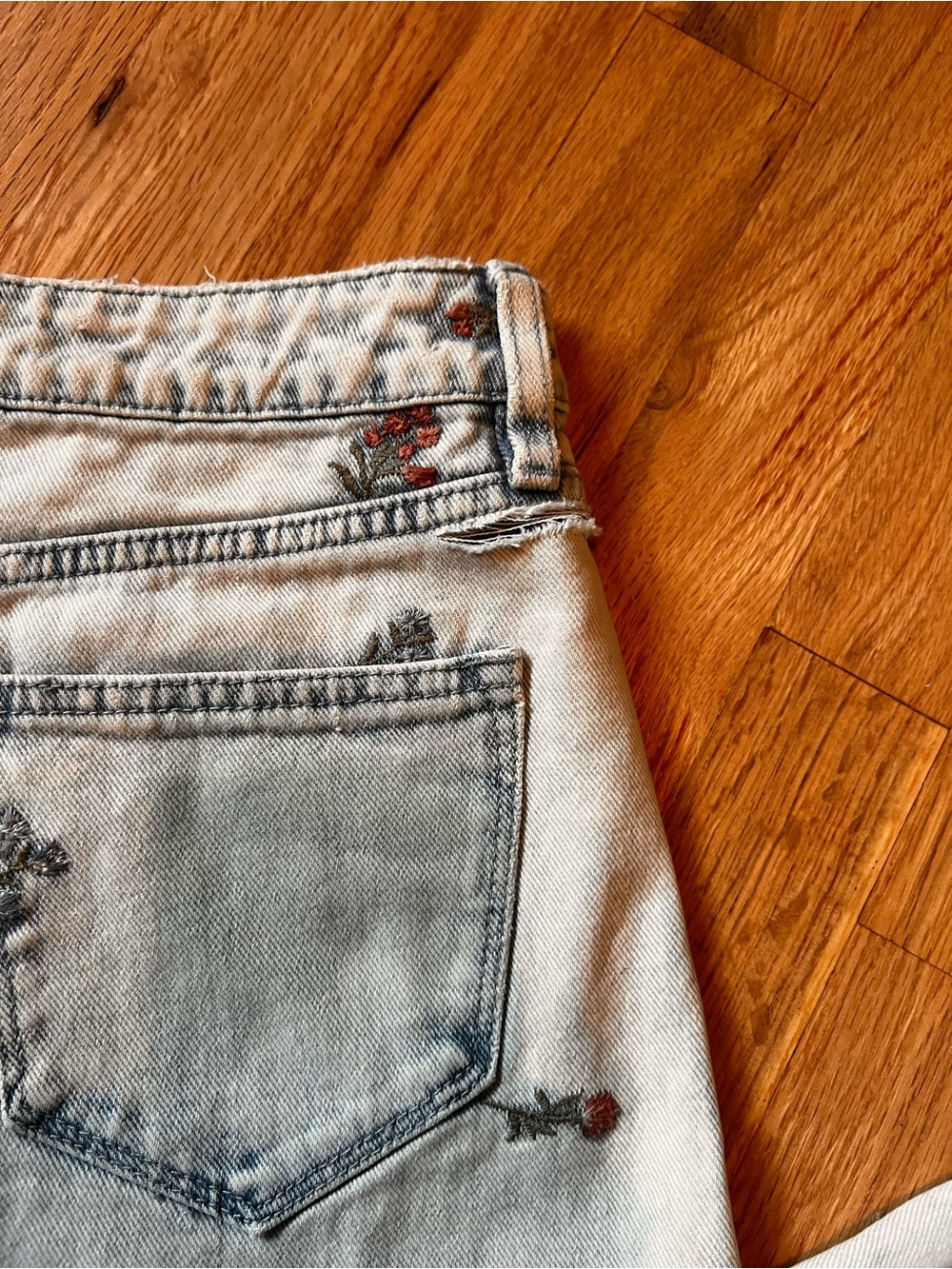 DRIFTWOOD Light Wash Wide-Leg Jeans with Floral Embroidery - Picture 6 of 6